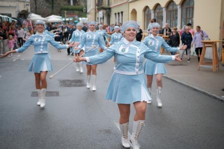 Presenetljiv odziv ob prvem dnevu praznovanja 50. Dnevov narodnih noš in oblačilne dediščine v Kamniku (29)